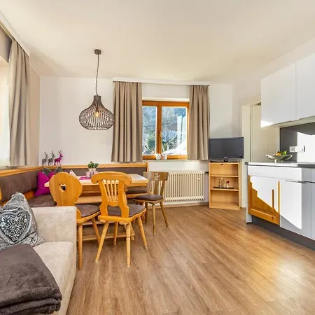 Herzerl-chalet Daire