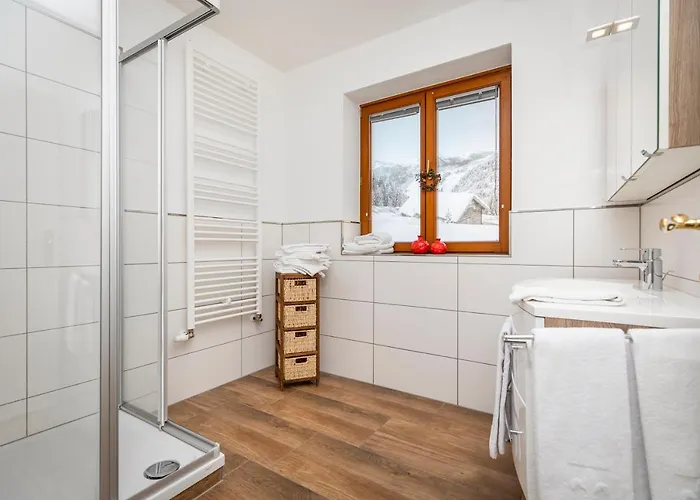Herzerl-chalet Daire Flachau